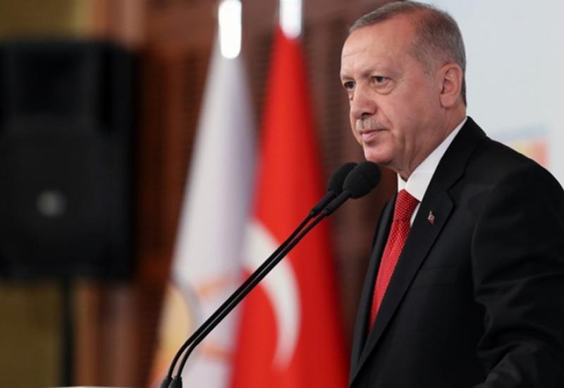 Erdogan: Zapad, a posebno SAD, napadaju Rusiju naizgled beskonačno